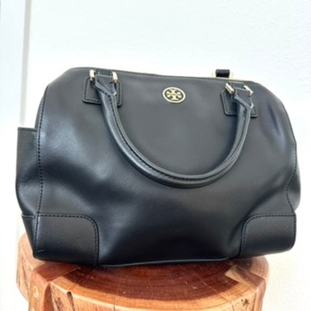 Tory Burch Robinson Black Leather Satchel Bag Gold Hardware Classic Tote